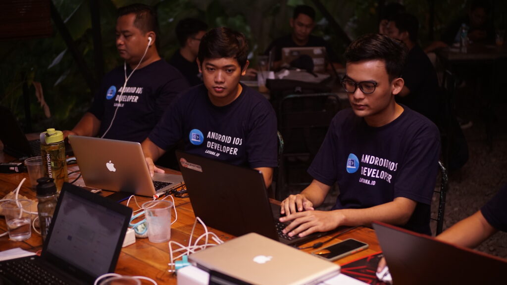 Programmer Layana ID